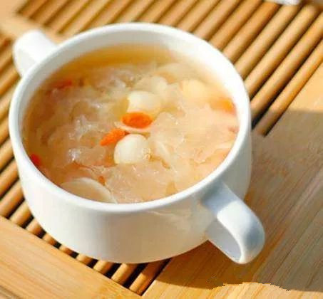 白酒技术之家庭银耳米酒的酿造方法