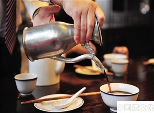 酒类知识:喝黄酒的几大禁忌_品酒养生