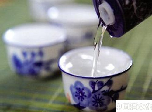 品酒养生:白酒加热后饮用养生效果更佳_品酒养生_