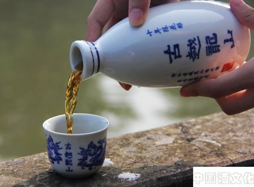 黄酒变酸怎么办?黄酒变酸后还能饮用吗?_品酒养生_