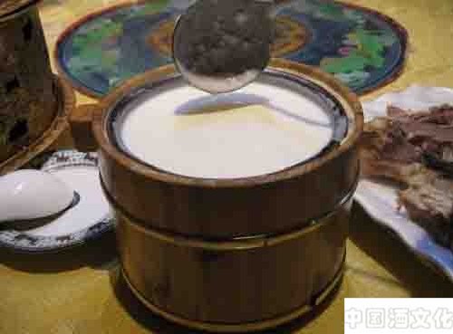 酒文化:蒙古族奶酒历史综述_酒史文化