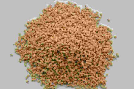 肉鸡饲料中添加油脂的注意事项_养鸡