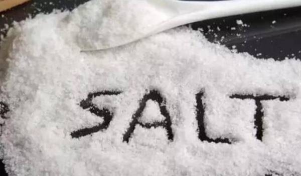 鸭食盐中毒怎么办,找准病因来防治_养鸭