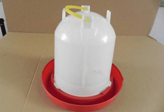 山鸡使用的饮水器的种类有哪些_山鸡养殖