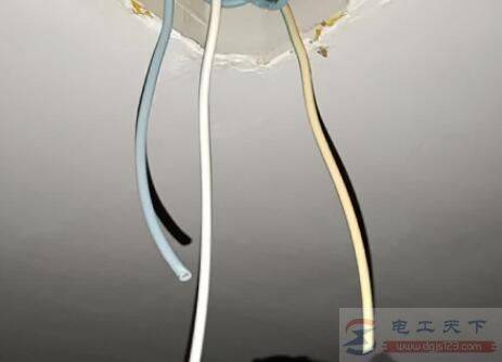 电灯线盒内接什么电线,应该怎么接线