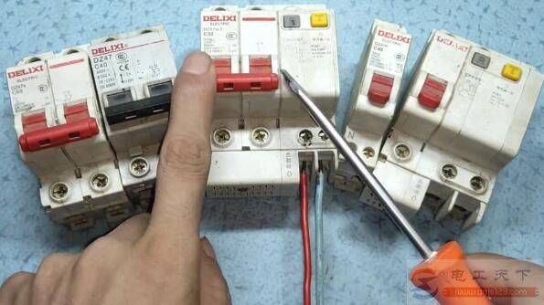 为什么家中插座严禁使用32A漏保