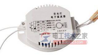 万用表检测电子镇流器好坏的简单方法