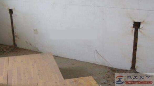 卧室灯三控接线图:三个开关控制一盏灯的接线方法