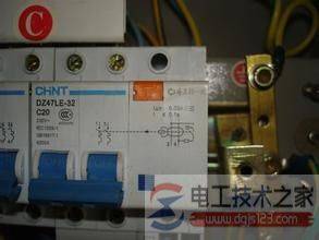 装了漏电开关为什么不能保证100%安全?