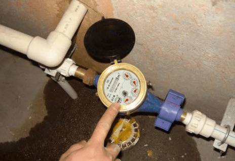 水表上限是万位还是千位