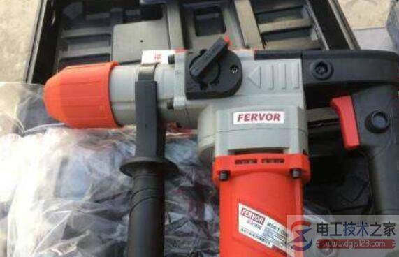 电锤怎么用才安全,电锤的安全使用方法
