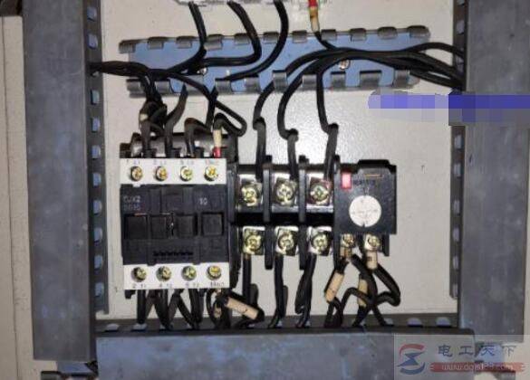 接触器隐匿故障重启后故障消失怎么回事?