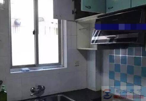 厨房做饭油烟机开时是开窗还是关窗?