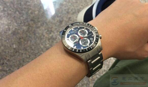 石英表的电池寿命多久,手表换电池的最佳时间是多久