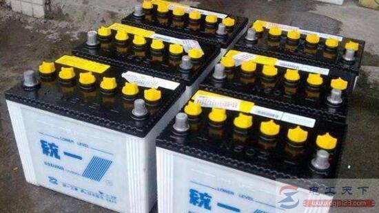 电动车电池怎么选,选锂电池还是铅酸电池