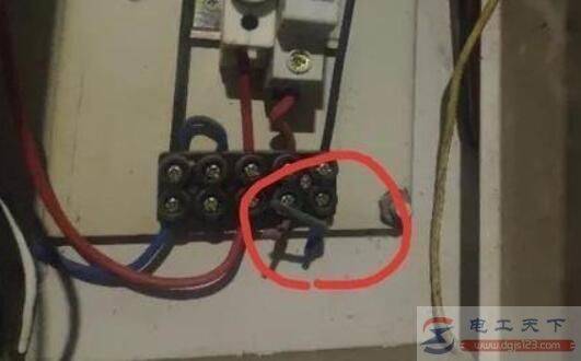 保险丝使用问题:不合闸也通电