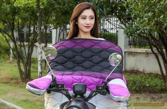 电动车驾驶的四个禁止行为,看看你犯过哪一个