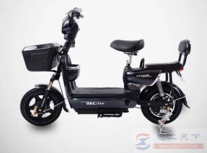 绿源电动车的常见问题:充电没反应、三个指示灯闪烁及电机锁打不