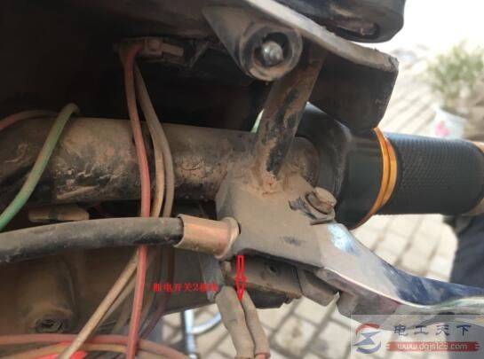 为什么绿源电动车明明有电但走不了?