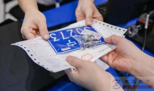 电动车执行挂牌,不同地方对挂牌有什么反应