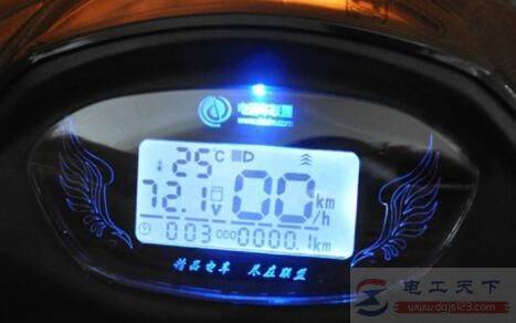 电动车液晶仪表电压是多少