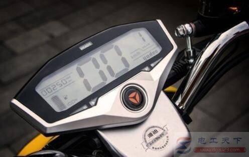 雅迪e3解除限速的步骤说明