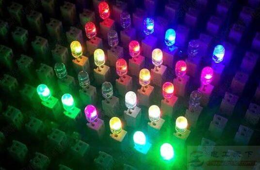 闪烁发光二极管的功能,电压控制型发光二极管的结构图