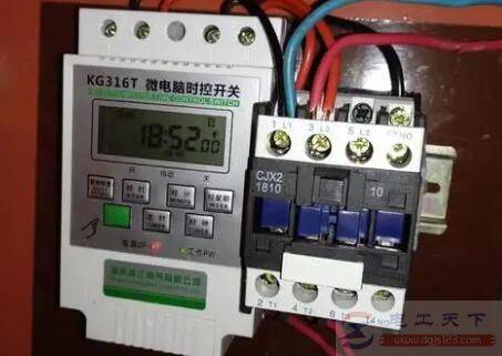 总开关推上去过一会就跳闸怎么回事?