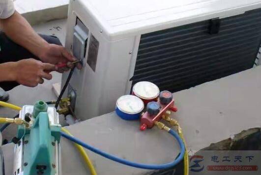 辟谣:空调加氟后不用放置一个星期