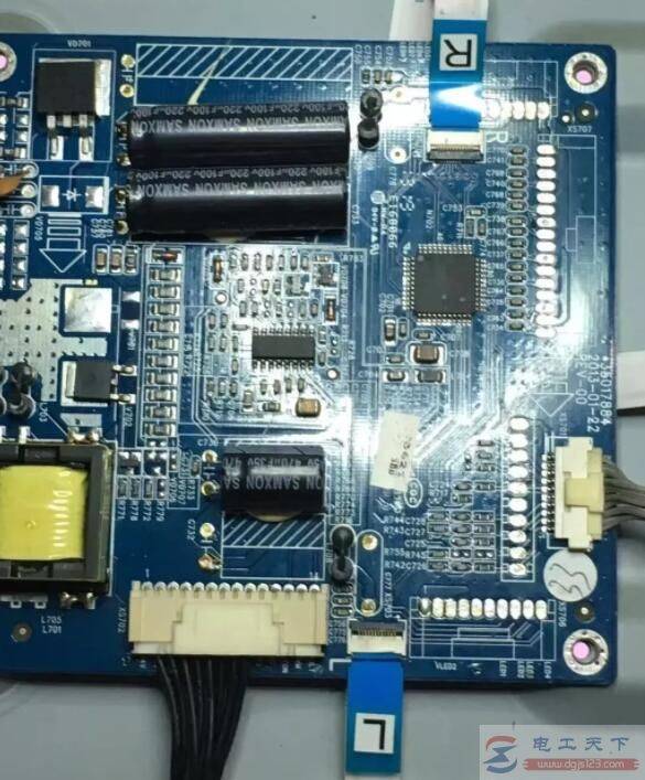 故障维修案例:一台康佳液晶电视LED47X8100PDE背光闪背光暗