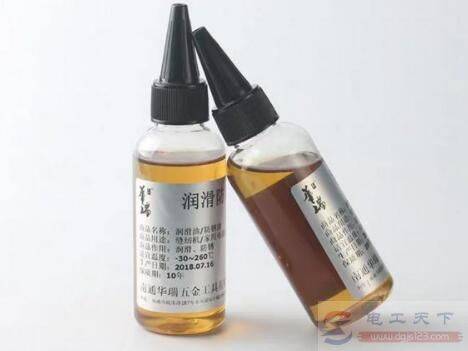 电风扇不转的常见原因:启动电容损坏