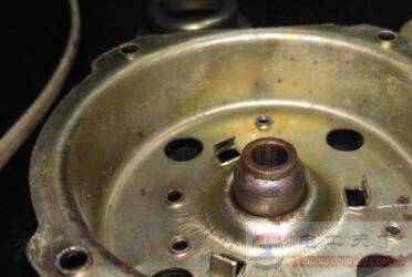 电风扇有电流声却不转是什么原因