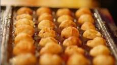 特色小吃:章鱼小丸子