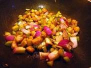 鸡粒炒西兰花梗