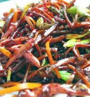 辣椒干煸干鱿鱼丝