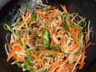 鸡丝炒彩丝