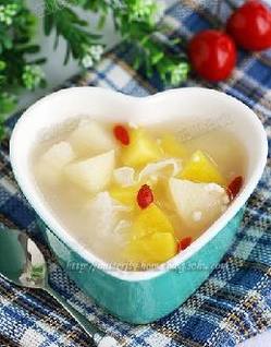 菠萝雪梨醪糟汤 菠萝雪梨醪糟汤