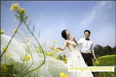 梦见穿白色婚纱 梦见穿白色婚纱