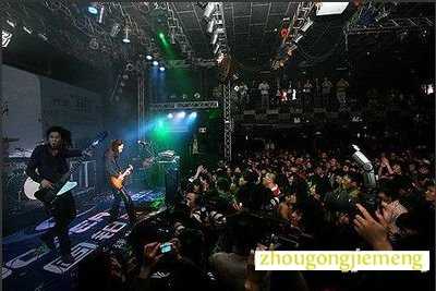 梦见摇滚音乐会