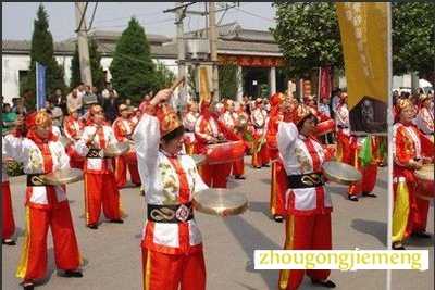 梦见敲锣打鼓
