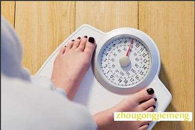 梦见称重