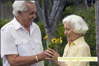 梦见送花给女人被打