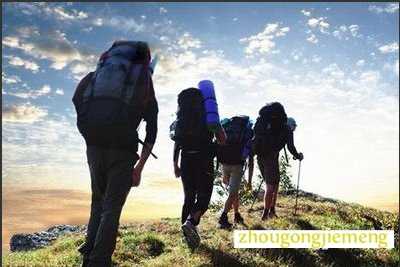 梦见上山 爬山 登山