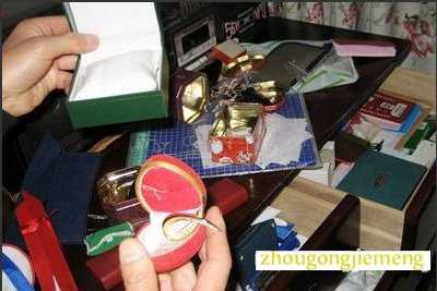 梦见家中的东西被盗