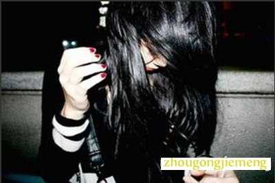 梦见有人拿刀捅我