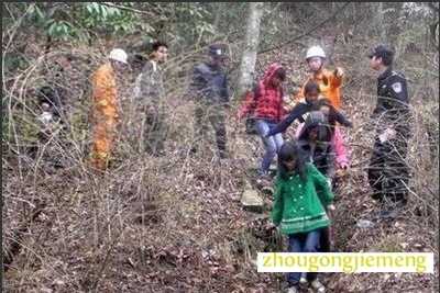 梦见在山上迷路