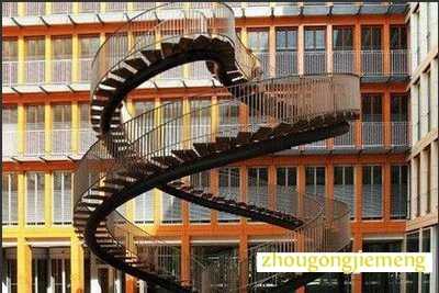 梦见爬不完的楼梯