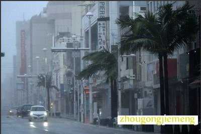 梦见强风吹打窗户