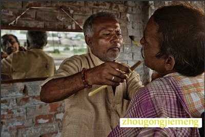 梦见镜中的影像